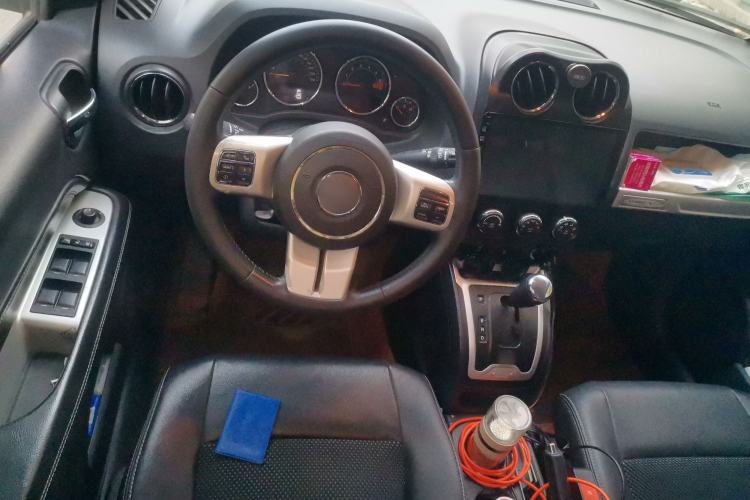 Used Jeep Compass 2014 Revised Version 2.4L Four-Wheel Drive Comfort Edition
