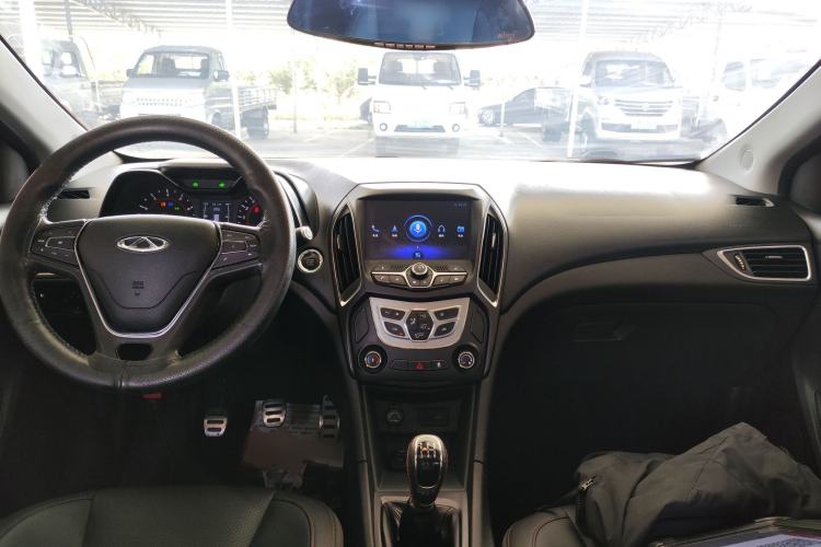 Used Chery Arrizo 5 2018 1.5L Manual Tribute to Youth Edition Center Console