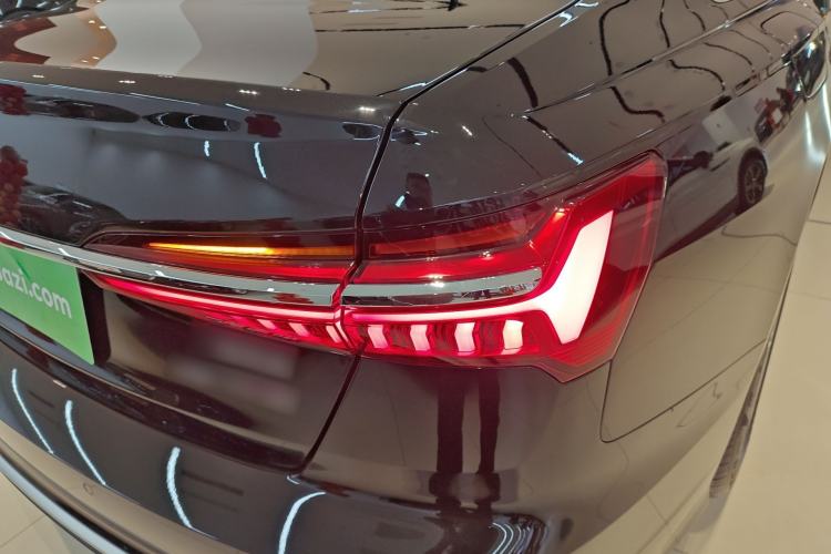 Used Audi A6L 2024 45 TFSI Prestige Dynamic Edition Right Rear Taillight