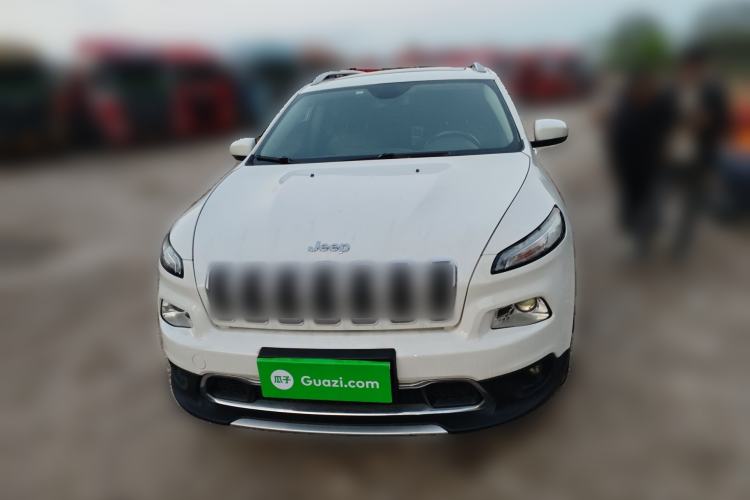 Used Jeep Cherokee 2017 2.0L Superior Edition