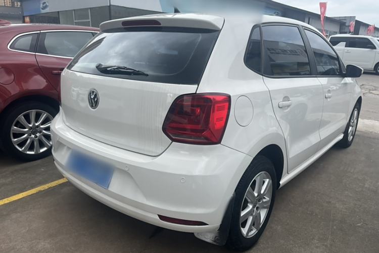 Used Volkswagen Polo 2014 1.4L Manual Fashion Edition