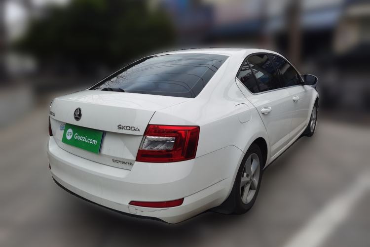 Used Skoda Octavia 2015 1.6L Automatic Yijie Edition
