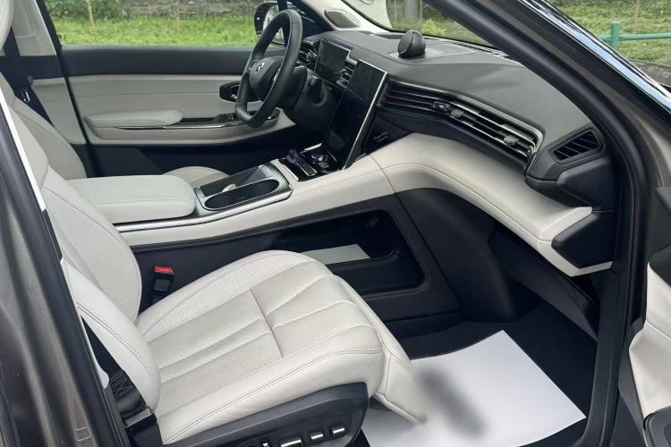 Used Nio ES8 2020 415 km Signature Edition 6-Seater Version
