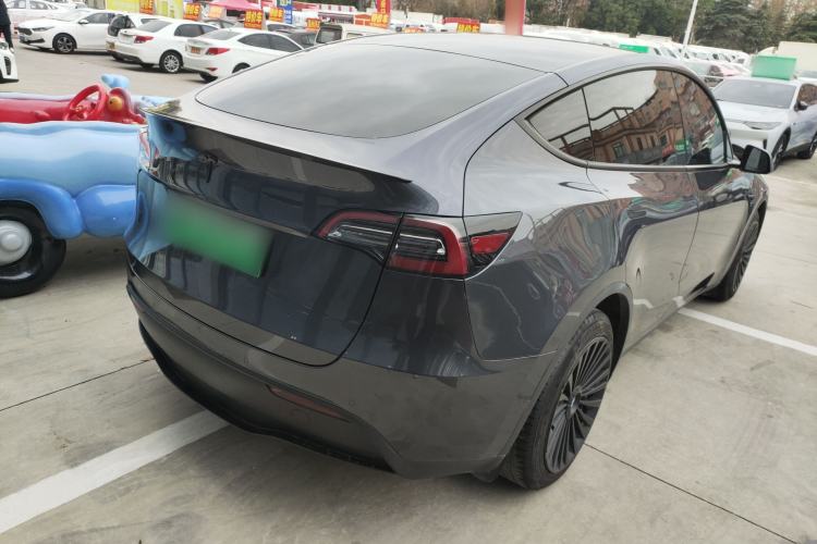 Used Tesla Model Y 2022 Rear-Wheel-Drive Version
