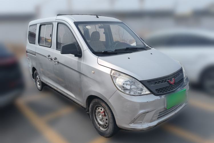 Used Wuling Zhiguang V 2017 1.2L Base Version LMH Front Right 45 Deg