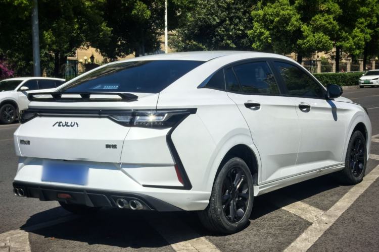 Used Dongfeng Aeolus Yixuan 2023 Mach Edition 1.5L Automatic Chasing Wind Version Exterior 4