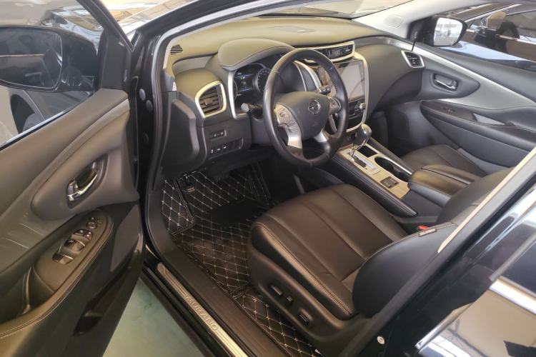Used Nissan Murano 2021 2.5L XL Two-Wheel Drive Smart Connect Luxury Edition Driver Seat