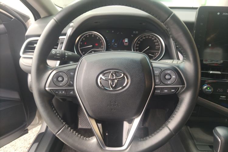 Used Toyota Camry 2021 2.0G Luxury Edition Steering Wheel