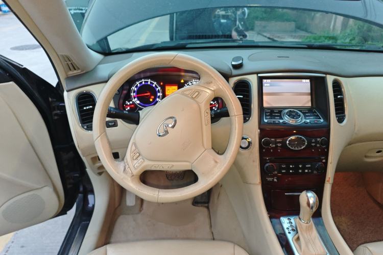 Used Infiniti EX 2010 EX25 Luxury Edition
