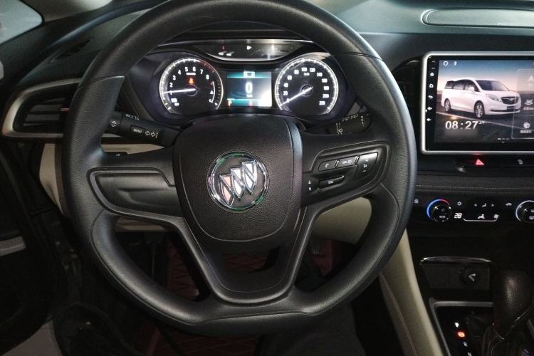 Used Buick GL6 2018 18T 6-Seater Elite Model
