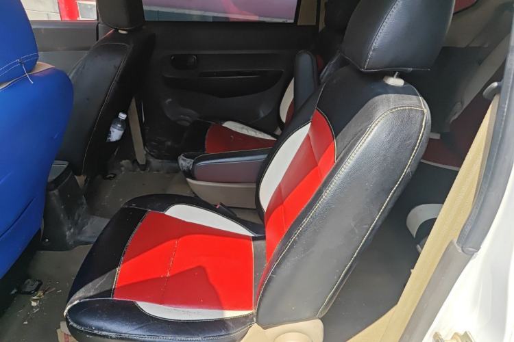 Used Wuling Hongguang 2016 1.5L Restyled S Comfort Version Left Rear Seat