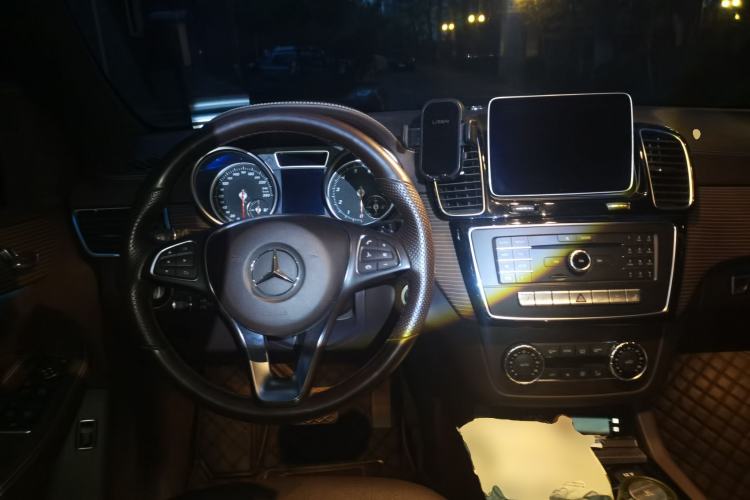 Used Mercedes-Benz GLE 2019 GLE 320 4MATIC Dynamic Edition Prestige Model
