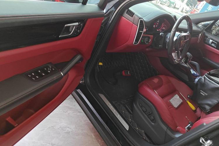 Used Porsche Cayenne 2022 Cayenne 3.0T Platinum Edition
