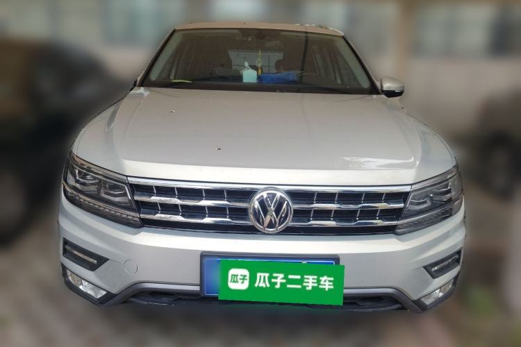 Used Volkswagen Tiguan L 2018 380TSI Automatic All-Wheel Drive Luxury Edition Front