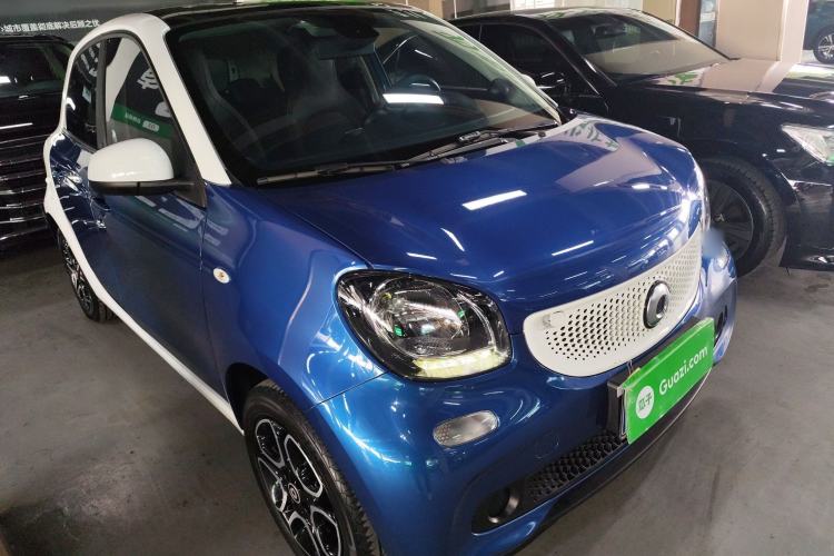 Used smart forfour 2018 0.9T 66 kW Pioneer Edition
