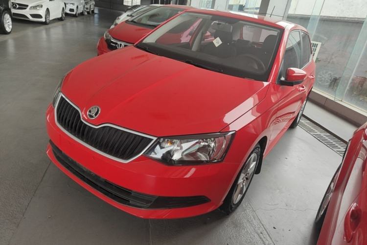 Used Skoda Fabia 2017 1.4L Automatic Car Enjoy Edition