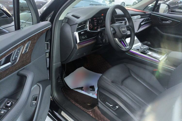 Used Audi Q7 2023 45 TFSI quattro S line Sport model