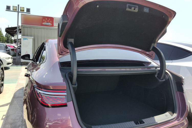 Used BYD Seal 2023 DM-i 1.5T 121km Prestige Model Trunk