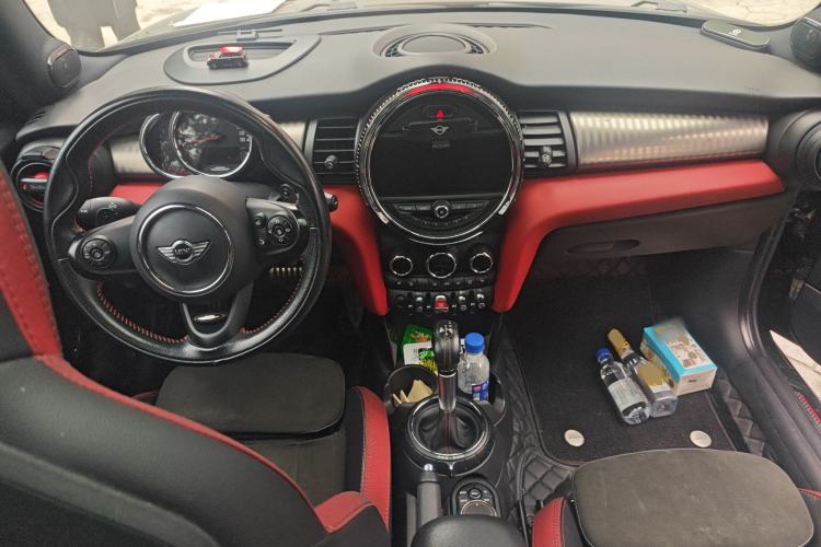 Used MINI JCW 2016 2.0T JOHN COOPER WORKS Avant-Garde