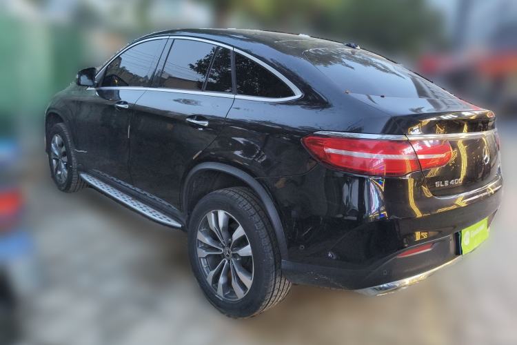 Used Mercedes-Benz GLE Coupe 2017 GLE 400 4MATIC Coupe SUV Rear Left 45 Deg