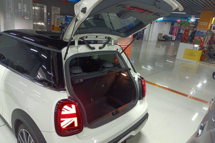 Used MINI MINI 2022 2.0T COOPER S Artist