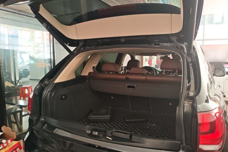 Used BMW X5 2015 xDrive35i U.S. specification
