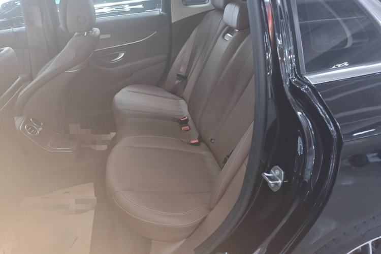 Used Mercedes-Benz E-Class 2023 Facelift E 260 L
