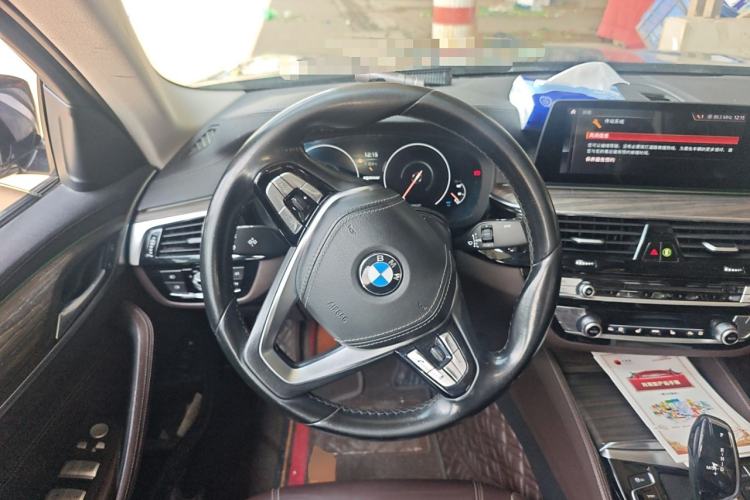 Used BMW 5 Series New Energy 2019 530Le Luxury Package
