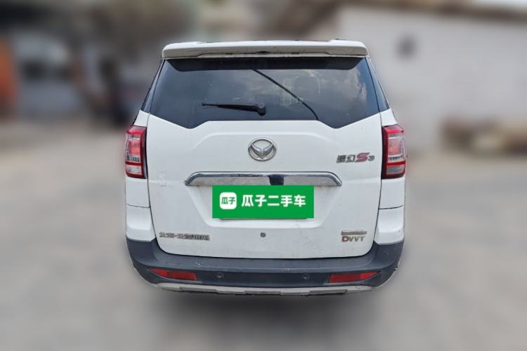 Used HYOSOW S3 2015 1.5L Luxury Model China V Standard