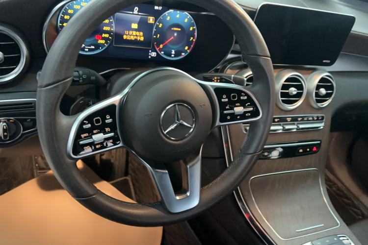 Used Mercedes-Benz GLC 2021 GLC 260 L 4MATIC Luxury Model
