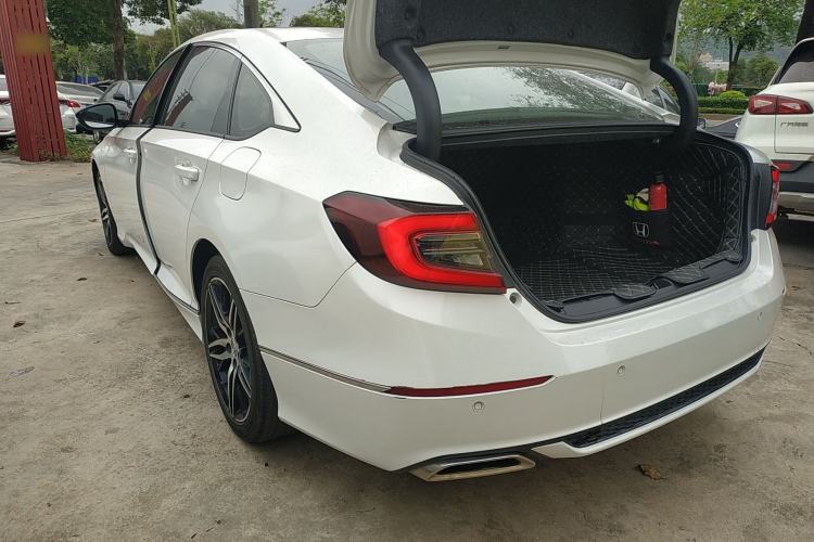 Used Honda Accord 2022 260TURBO Phantom Night · Prestige Edition
