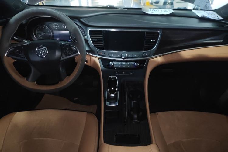 Used Buick LaCrosse 2018 28T Elite Edition
