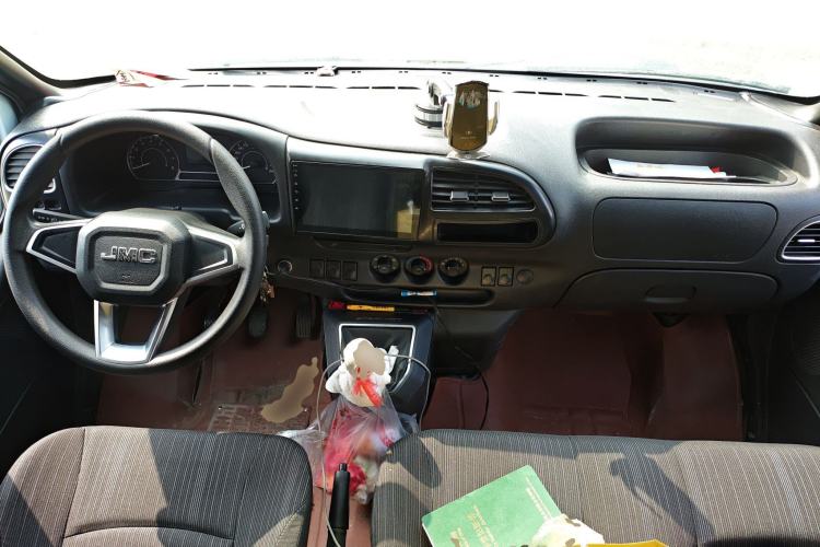 Used JMC Transit 2021 2.8T Space King Standard Version Short Wheelbase Mid-Height Roof 6-Seater Diesel Euro VI JX493