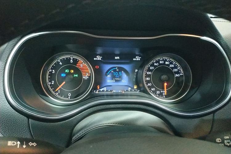 Used Jeep Cherokee 2020 2.0T Two-Wheel Drive Leading Edition