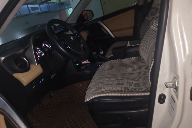 Used Toyota RAV4 2016 2.5L Automatic 4x4 Elite Edition