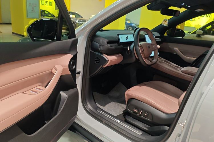 Used Nio EC6 2023 75 kWh