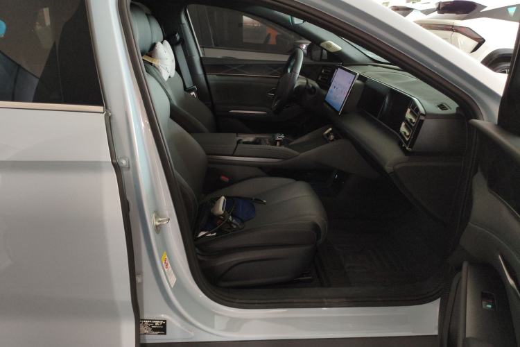 Used BYD Qin L 2024 DM-i 80KM Beyond Model