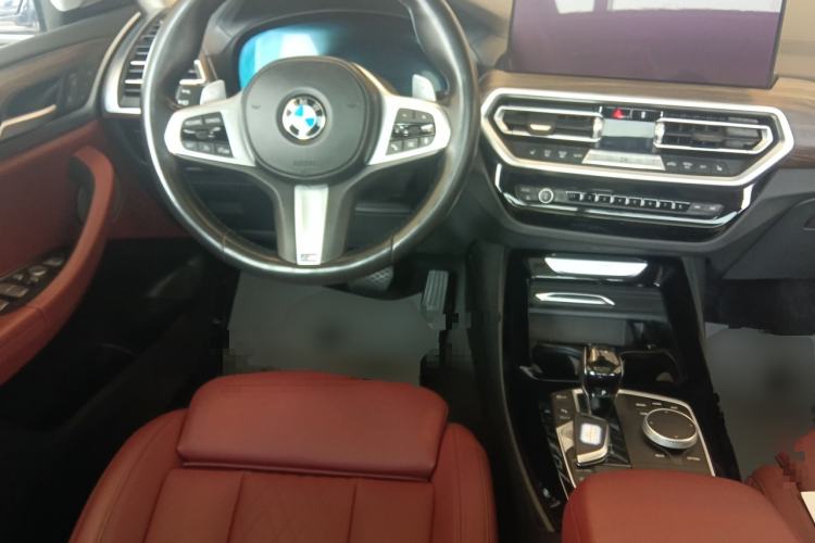 Used BMW X3 2022 xDrive30i Luxury Model M Night Sky Package Steering Wheel