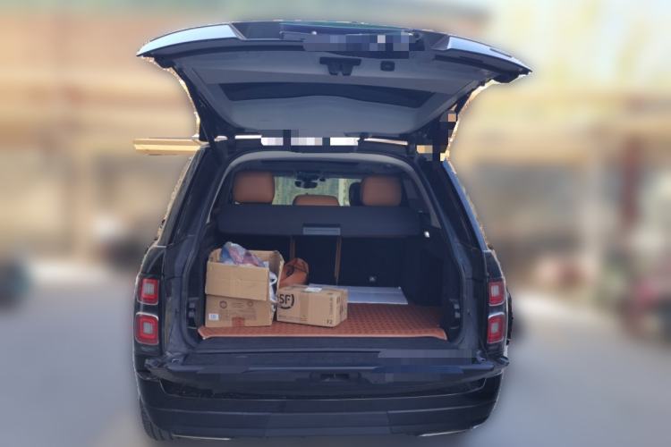 Used Land Rover Range 2019 3.0 SC V6 Grand Edition Trunk