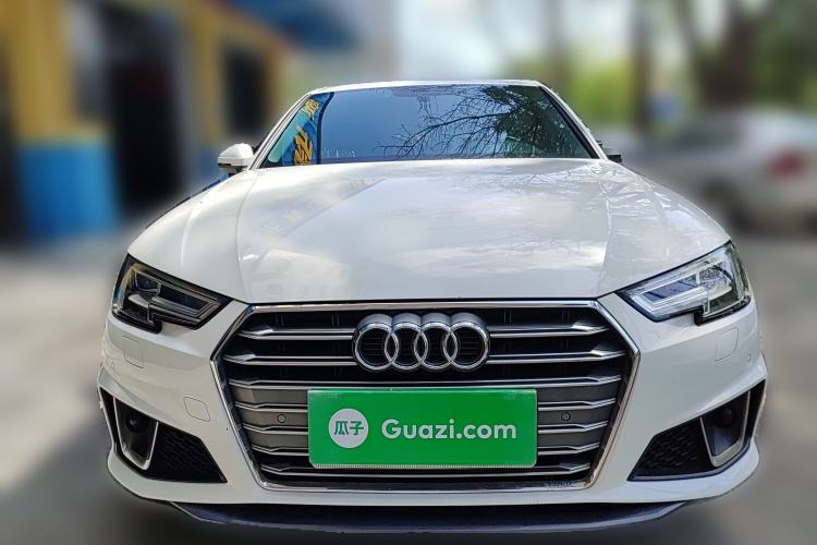 Used Audi A4L 2019 40 TFSI Fashion Edition China VI Emission Standard