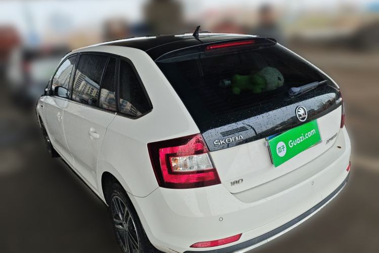 Used Skoda Rapid Spaceback 2018 1.6L Automatic Sport Edition Rear Left 45 Deg