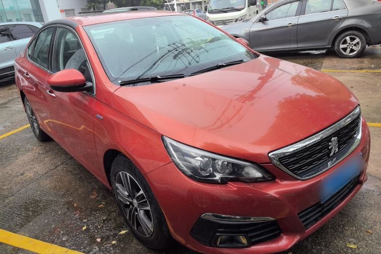 Used Peugeot 308 2016 230THP Automatic Luxury Edition Front Right 45 Deg