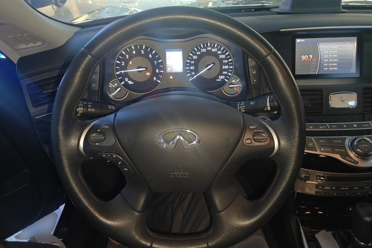 Used Infiniti Q70 2017 Q70L 2.5L Elite Edition