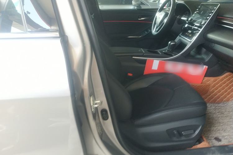 Used Toyota Avalon 2022 2.0L Luxury Edition