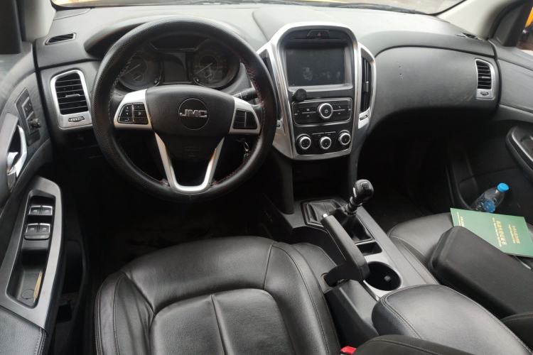 Used JMC Yuhu 5 2019 2.0T Diesel Manual Two-Wheel Drive Enhanced Version China VI Standard Long Wheelbase