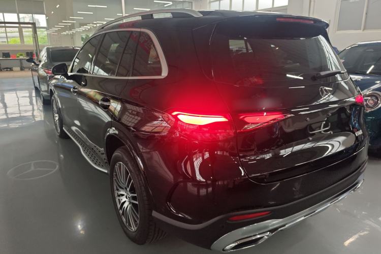 Used Mercedes-Benz GLC 2023 Refreshed GLC 300 L 4MATIC Dynamic Edition 5 Seats Rear Left 45 Deg