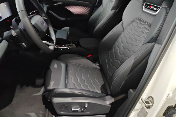Used Audi Q6L e-tron 2026 First Launch Navigation Edition
