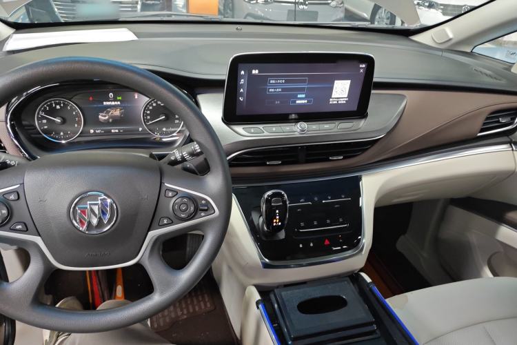 Used Buick GL8 2023 Land Executive Class Smart Enjoyment Model
