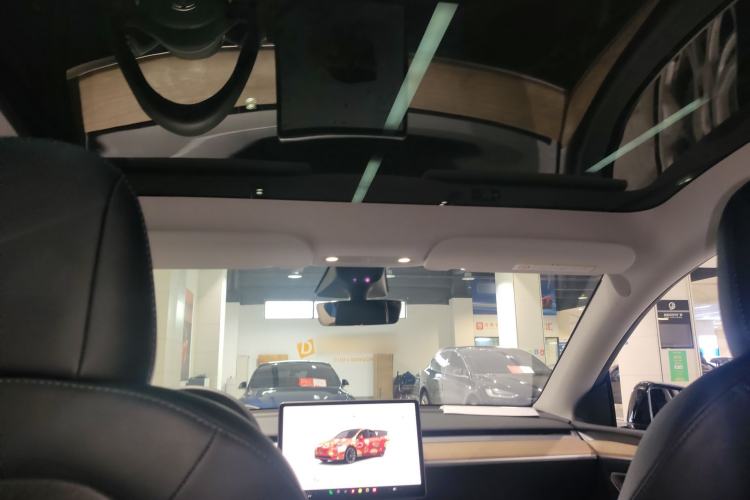 Used Tesla Model Y 2022 Rear-Wheel-Drive Version
