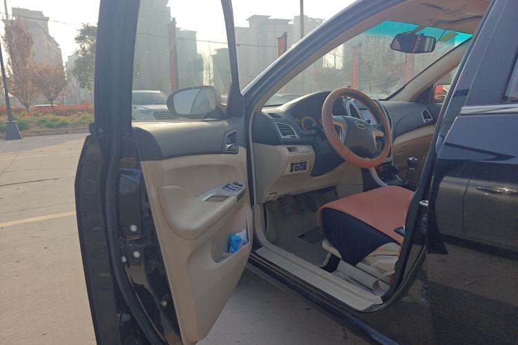 Used BYD F3 2015 Energy-Saving Edition 1.5L Manual Luxury Model
